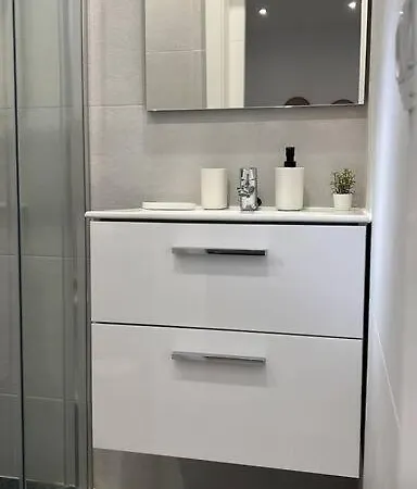 House 度假居 *